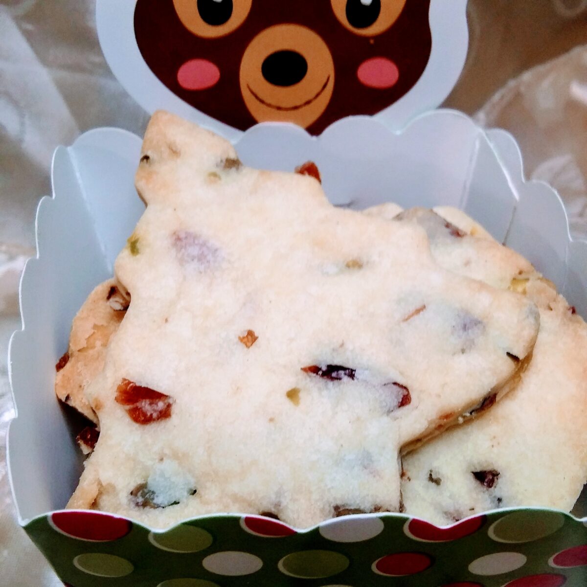Cranberry Pistachio Christmas Shortbread Cookies
